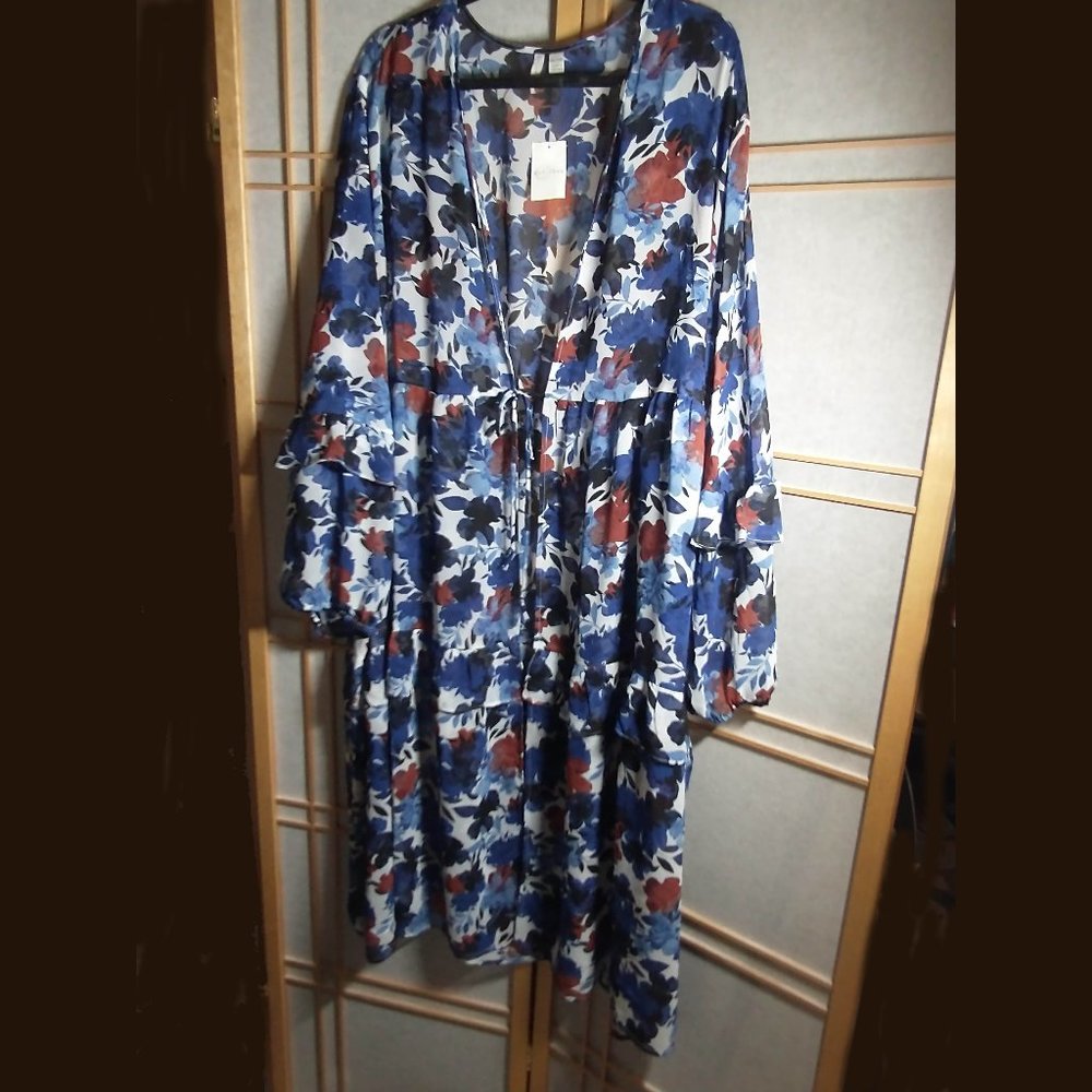 Cato Blue Floral Kimono / Duster